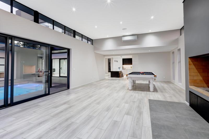6 Bedroom Property for Sale in Clara Anna Fontein Western Cape